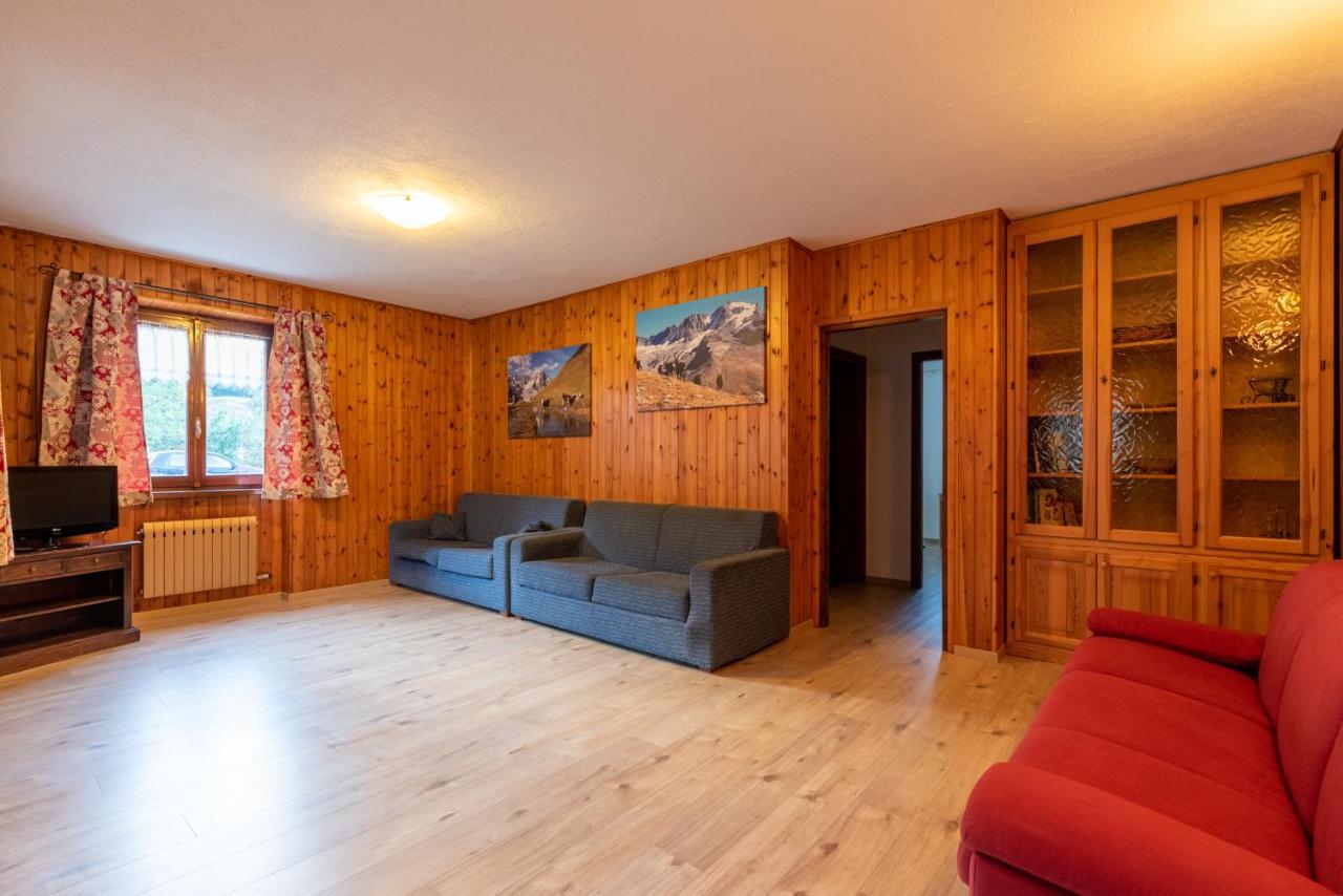 Maison Dede Cir Vda Introd 0007 Buitenkant foto
